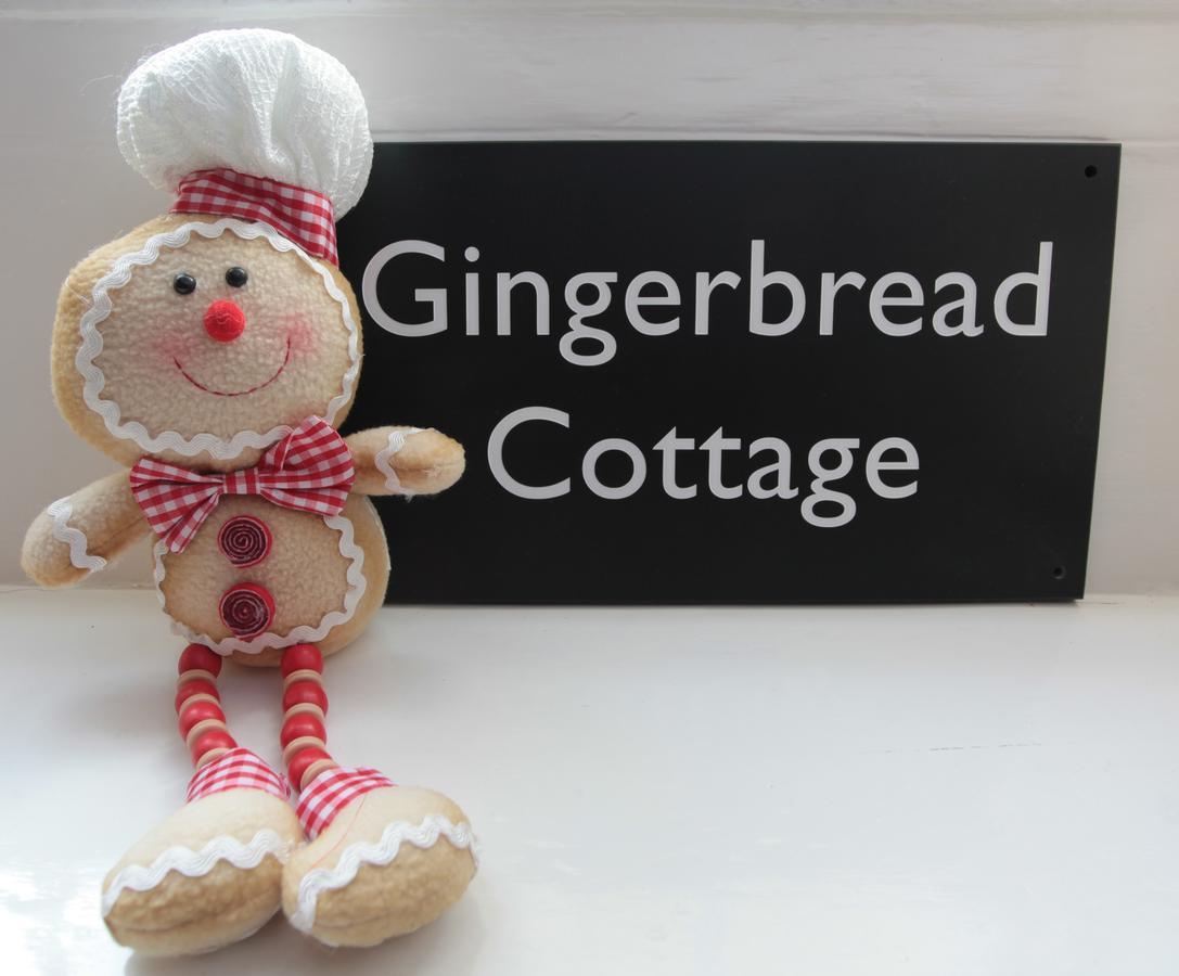 Gingerbread Cottage Chideock Exterior foto